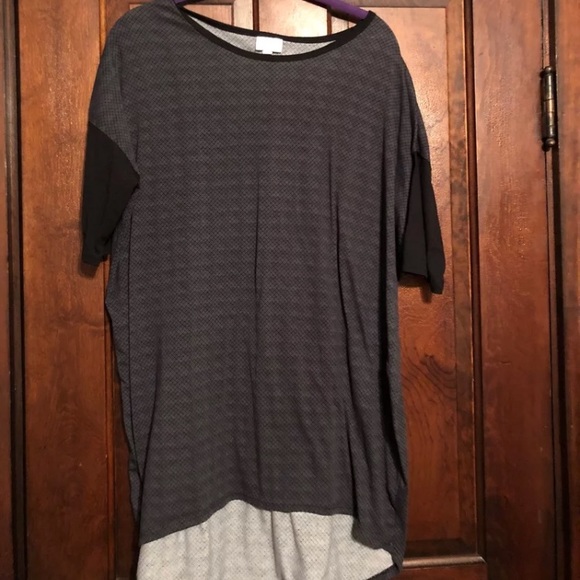 Irma shirt - Picture 1 of 3